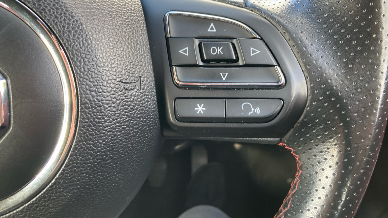 MG Hs 1.5 T-GDI Exclusive 5dr Petrol Hatchback